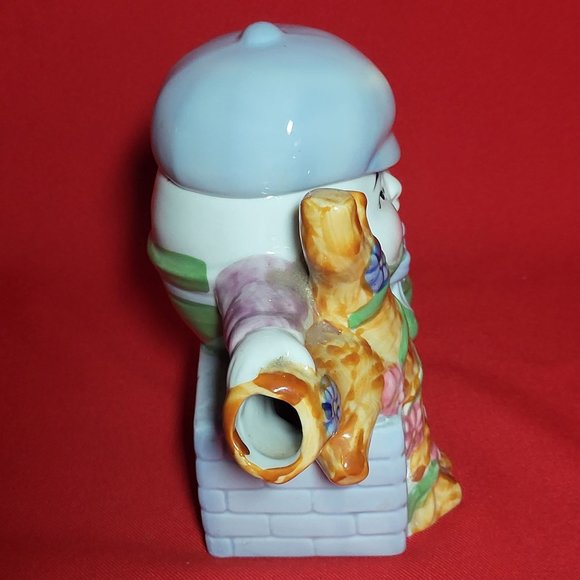 Vintage Feitx Humpty Dumpty Sitting On  Wall Decorative Porcelain Teapot - Picture 15 of 16